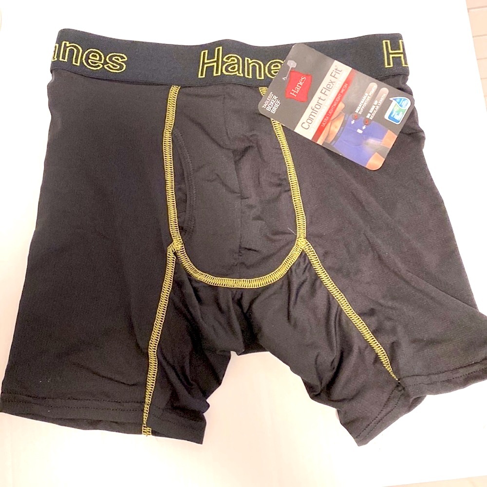 NWT Hanes Compression Boxer Briefs Sm